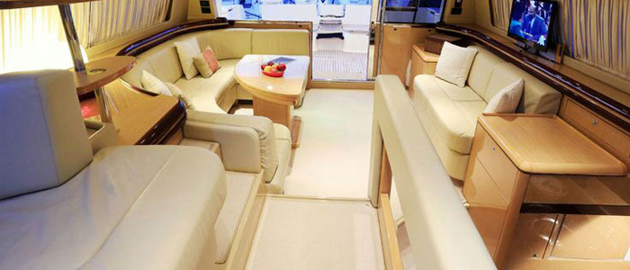Ferreti 560